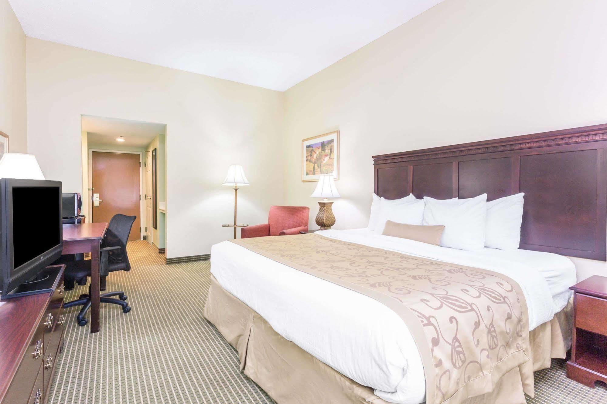 La Quinta & By Wyndham-albany Ga Hotel Albany